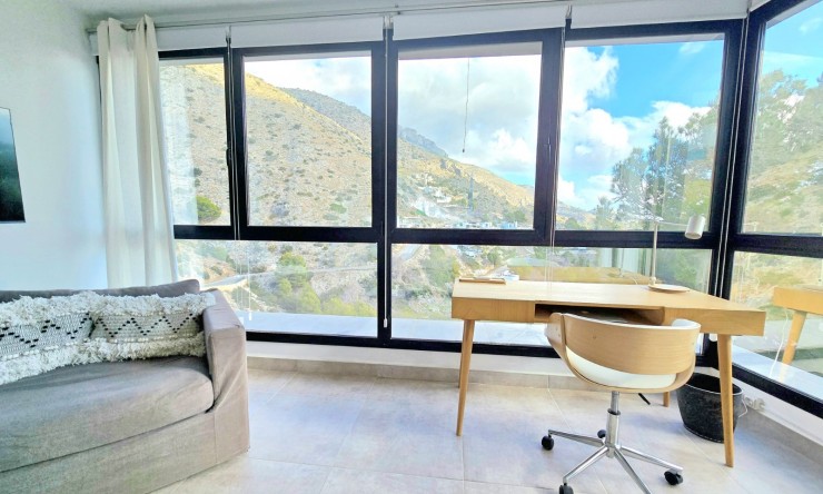 Rynek Wtórny - Willa -
Altea - La Vieja