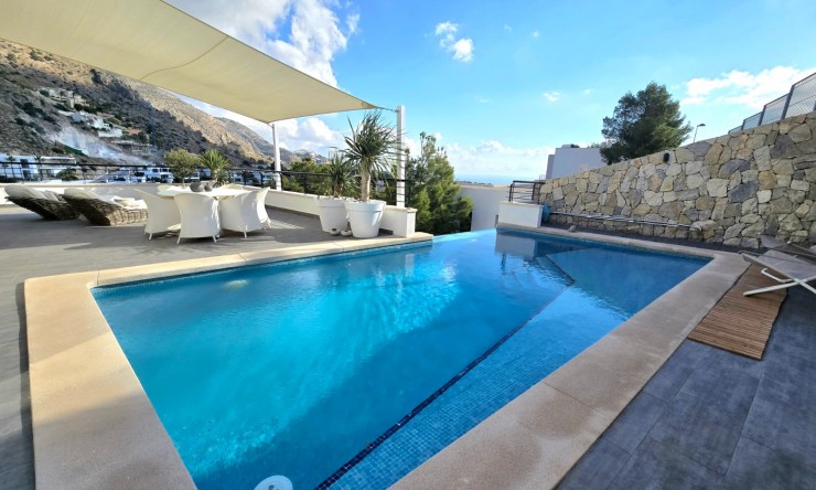 Rynek Wtórny - Willa -
Altea - La Vieja