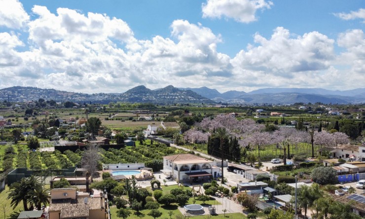 Wiederverkauf - Villa -
Denia - La Xara