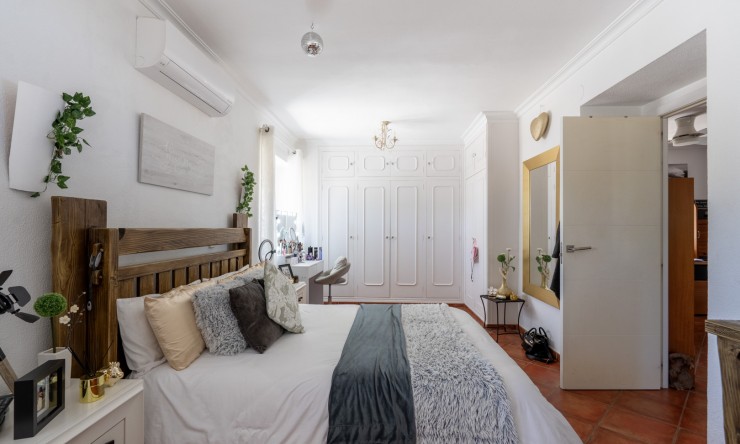 Wiederverkauf - Villa -
Denia - La Xara