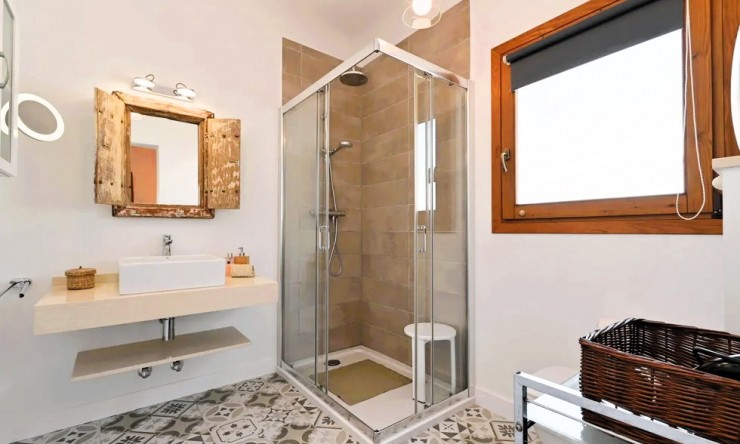 Herverkoop - Villa -
Moraira - Benimeit - Tabaira