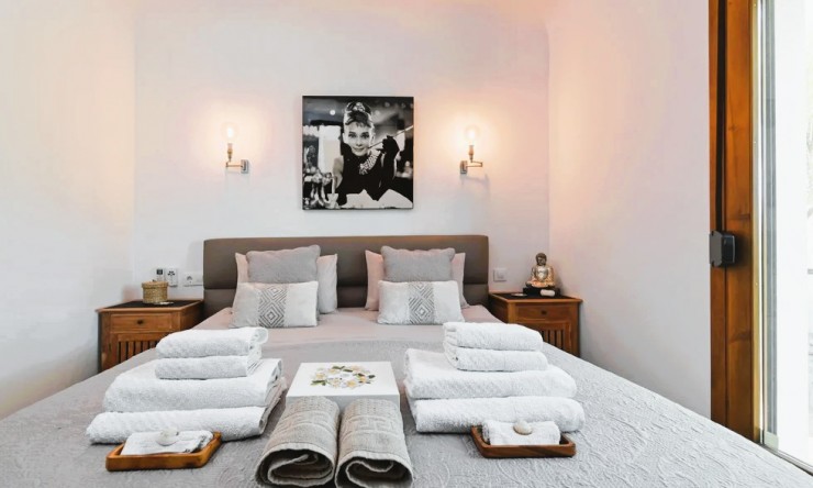 Herverkoop - Villa -
Moraira - Benimeit - Tabaira