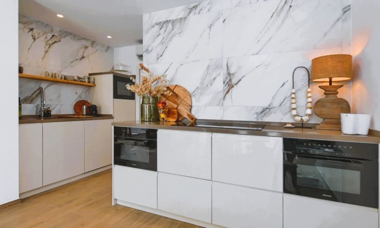 Herverkoop - Villa -
Moraira - Benimeit - Tabaira