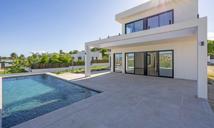 Neue Gebäude - Villa -
Jávea / Xàbia - Partides comunes - Adsubia