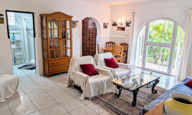 Herverkoop -  -
Moraira - Benimeit - Tabaira