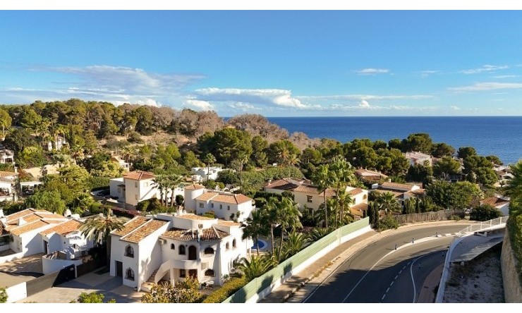 Revente - Villa -
Benissa - Cala Advocat - Baladrar