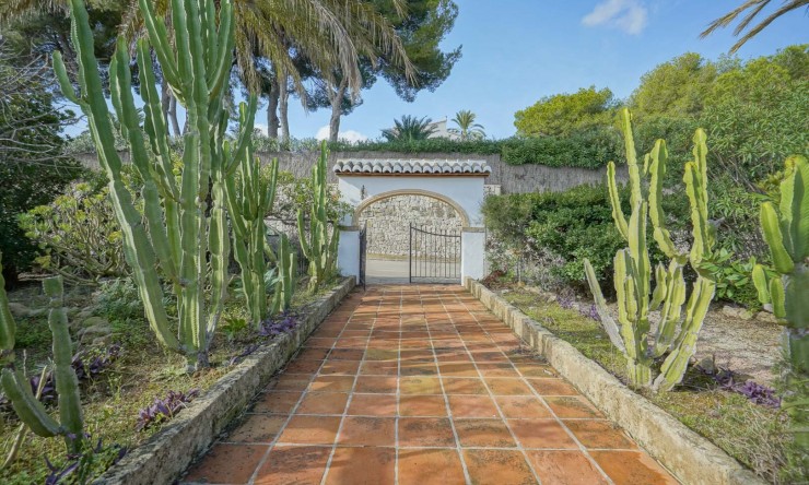 Wiederverkauf - Villa -
Jávea / Xàbia - Partides comunes - Adsubia