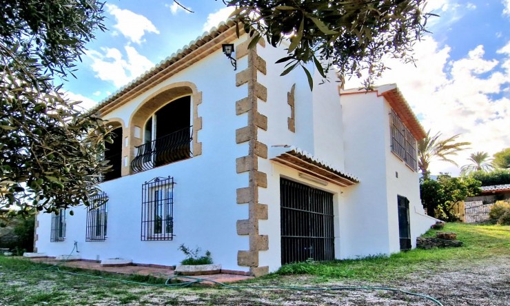 Wiederverkauf - Villa -
Jávea / Xàbia - Partides comunes - Adsubia