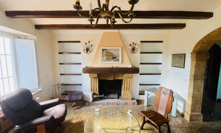 Wiederverkauf - Villa -
Jávea / Xàbia - Partides comunes - Adsubia