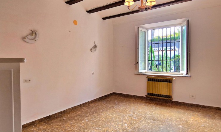 Wiederverkauf - Villa -
Jávea / Xàbia - Partides comunes - Adsubia