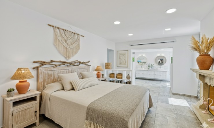 Wiederverkauf - Villa -
Jávea / Xàbia - Partides comunes - Adsubia