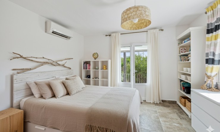 Wiederverkauf - Villa -
Jávea / Xàbia - Partides comunes - Adsubia