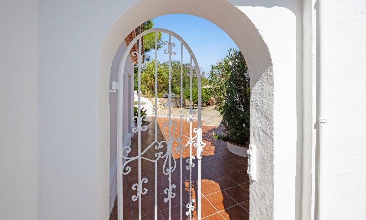 Wiederverkauf - Villa -
Jávea / Xàbia - Partides comunes - Adsubia