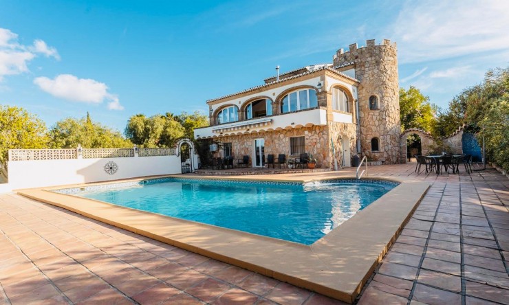 Reventa - Villa -
Jávea / Xàbia - Partides comunes - Adsubia