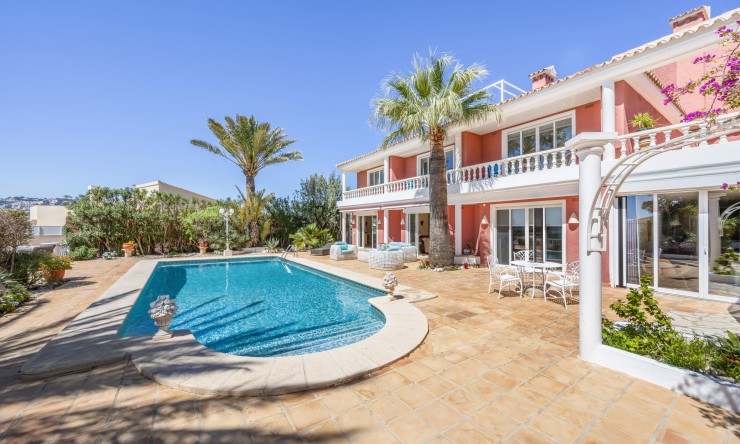 Neue Gebäude - Hotel -
Moraira - El Portet - Pla de Mar