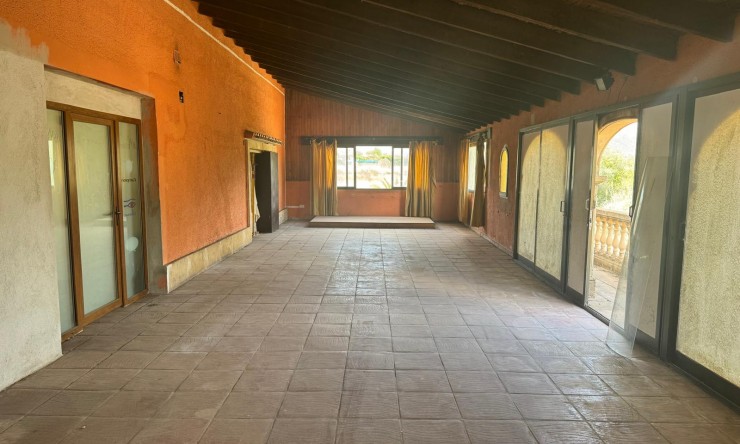 Revente - Restaurant -
Jávea / Xàbia - Partides comunes - Adsubia