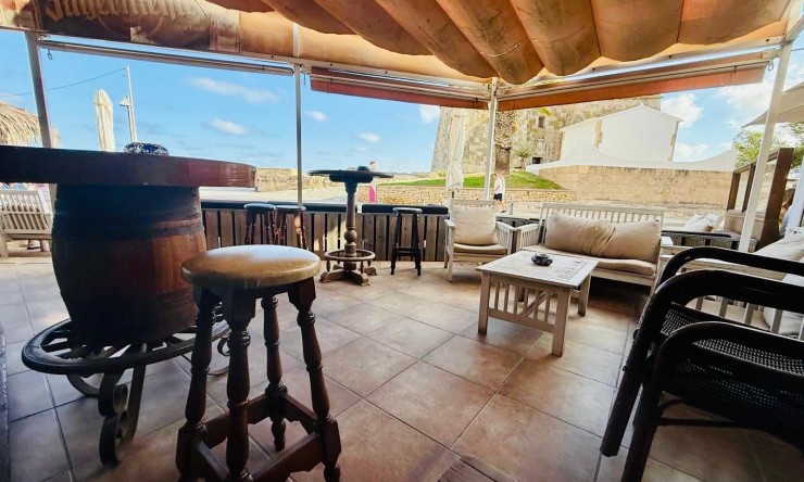 Resale - Bar -
Moraira - Casco Urbano