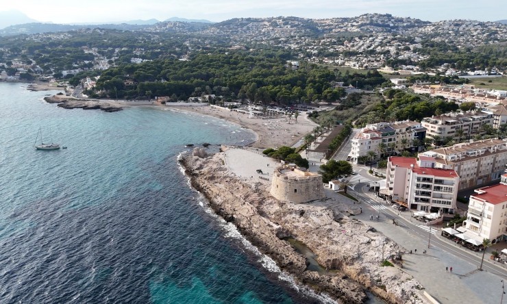 Resale - Bar -
Moraira - Casco Urbano