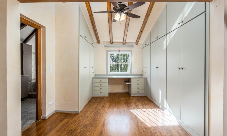 Resale - Villa -
Altea - Altea La Vella