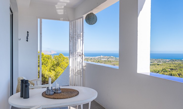 Wiederverkauf - Villa -
L'Alfàs del Pi - Escandinavia - Cautivador