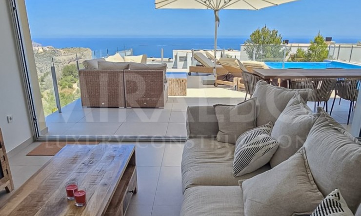 Wiederverkauf - Villa -
Benitachell / El Poble Nou de Benitatxell - Cumbre del Sol