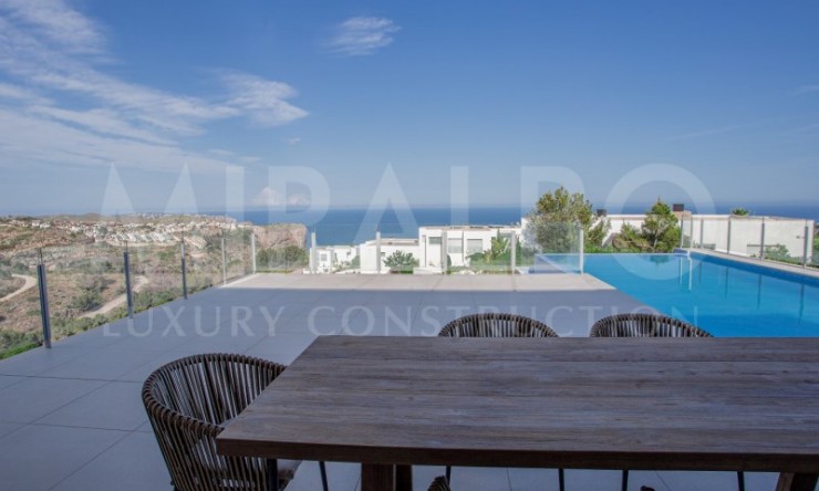 Wiederverkauf - Villa -
Benitachell / El Poble Nou de Benitatxell - Cumbre del Sol