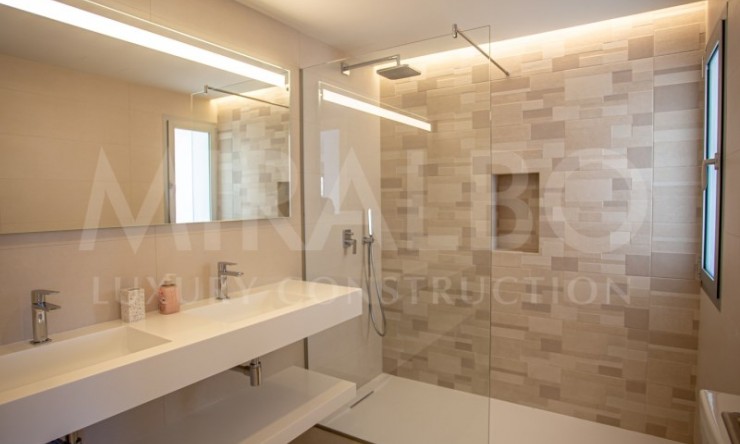 Wiederverkauf - Villa -
Benitachell / El Poble Nou de Benitatxell - Cumbre del Sol