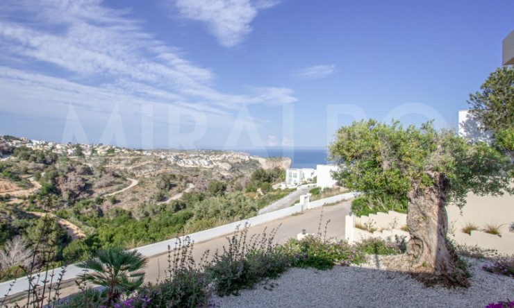 Wiederverkauf - Villa -
Benitachell / El Poble Nou de Benitatxell - Cumbre del Sol