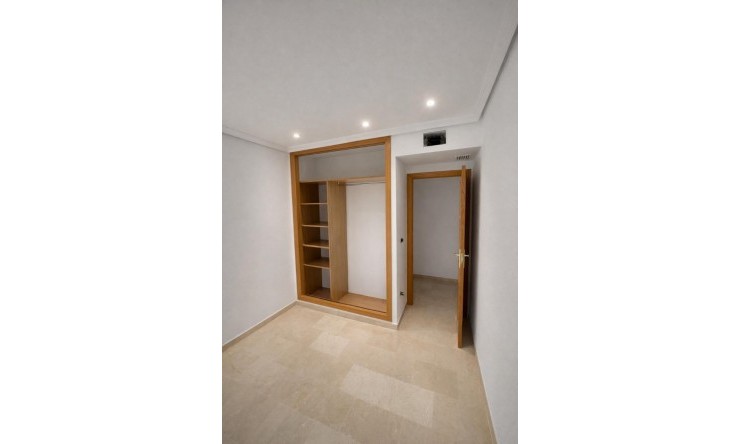 Herverkoop - Appartement -
Albir