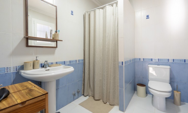 Resale - Villa -
Jávea - Ambolo