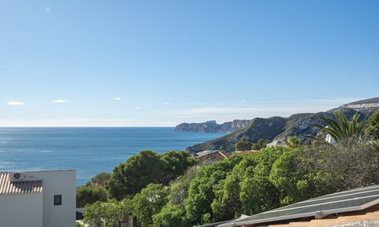 Resale - Villa -
Jávea - Ambolo