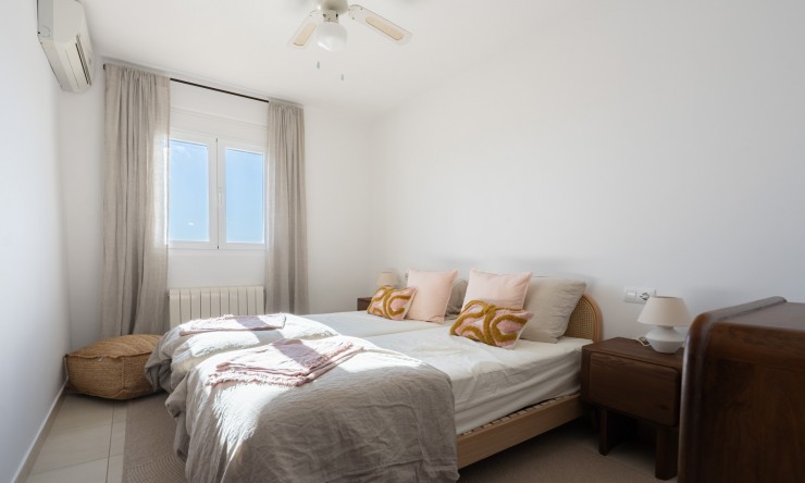 Resale - Villa -
Jávea - Ambolo