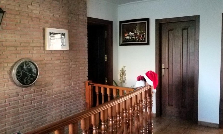 Resale - Villa -
Alicante - Moralet - Cañada del Fenollar