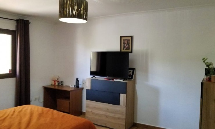 Resale - Villa -
Alicante - Moralet - Cañada del Fenollar