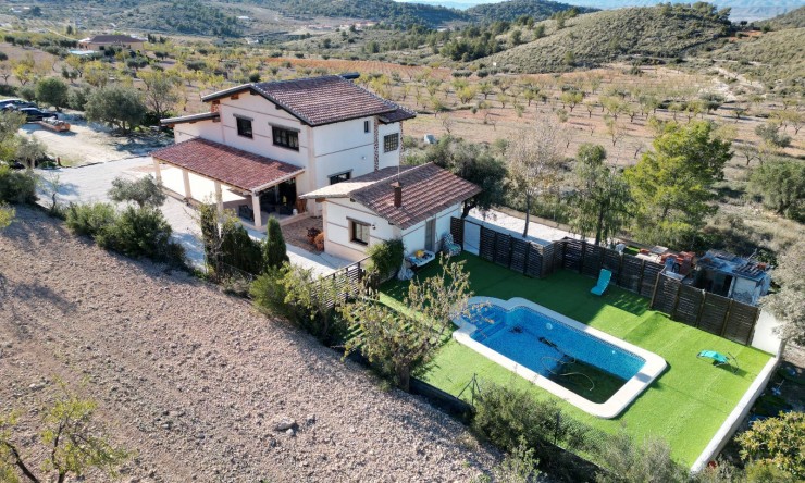 Reventa - Finca -
La Zarza