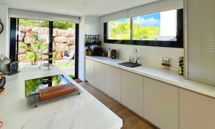 Revente - Villa -
Polop