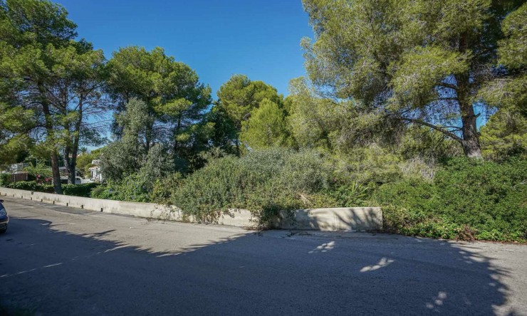 Resale - Land -
Jávea - Portichol