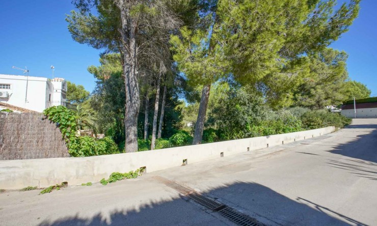 Resale - Land -
Jávea - Portichol