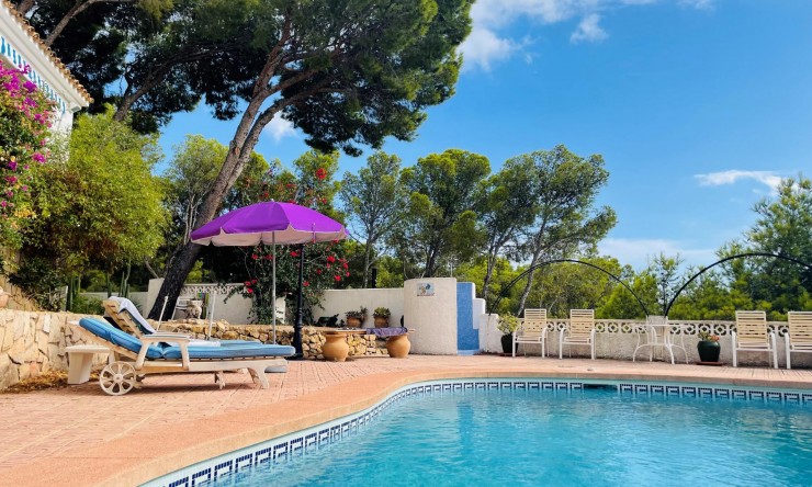 Location à long terme - Villa -
Altea