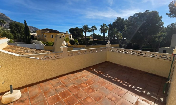 Revente - Villa -
Altea - Urbanización Santa Clara