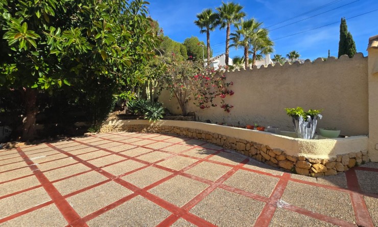 Revente - Villa -
Altea - Urbanización Santa Clara