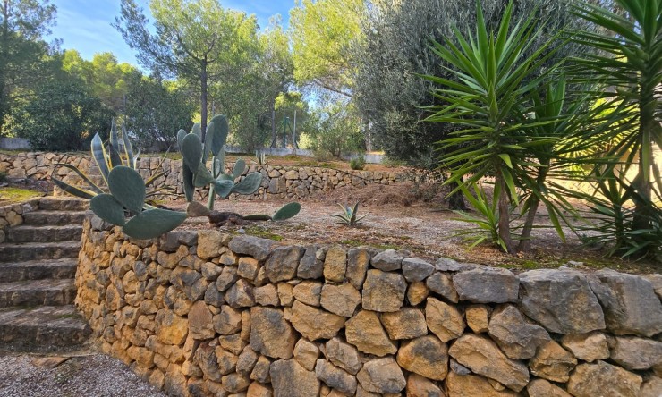 Revente - Villa -
Altea - Urbanización Santa Clara