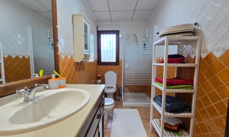 Revente - Villa -
Alicante - Moralet - Cañada del Fenollar