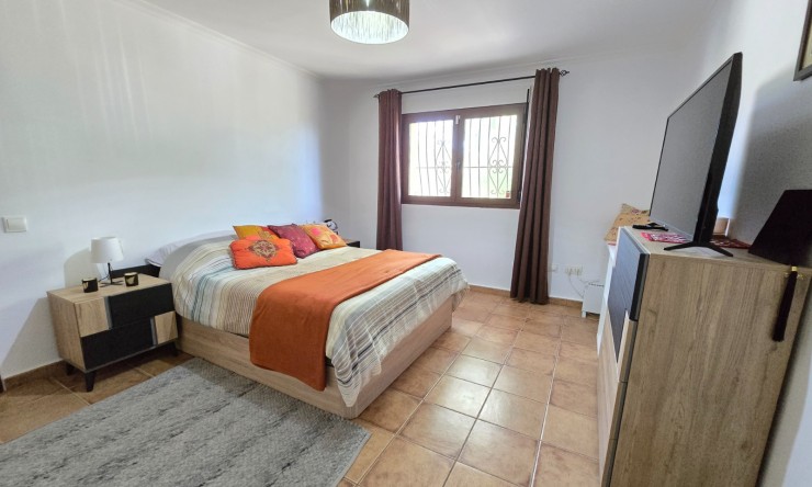 Revente - Villa -
Alicante - Moralet - Cañada del Fenollar