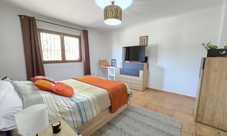 Revente - Villa -
Alicante - Moralet - Cañada del Fenollar