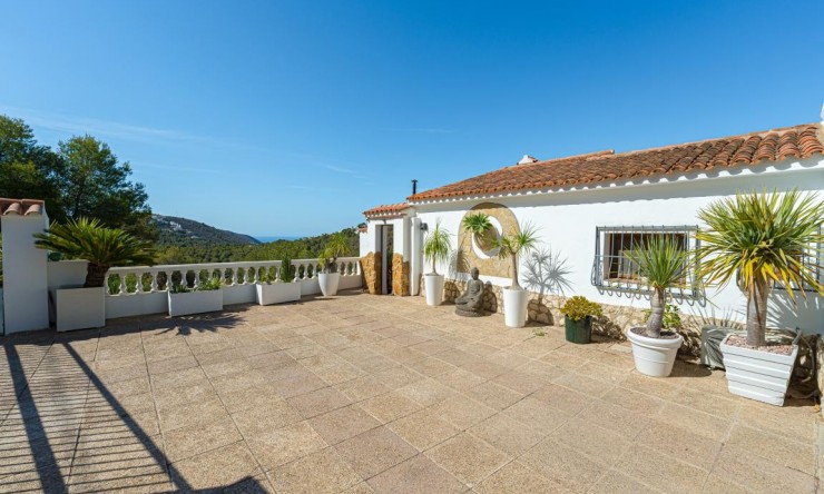 Reventa - Villa -
Moraira