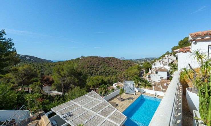 Reventa - Villa -
Moraira