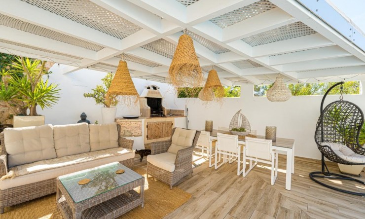 Reventa - Villa -
Moraira