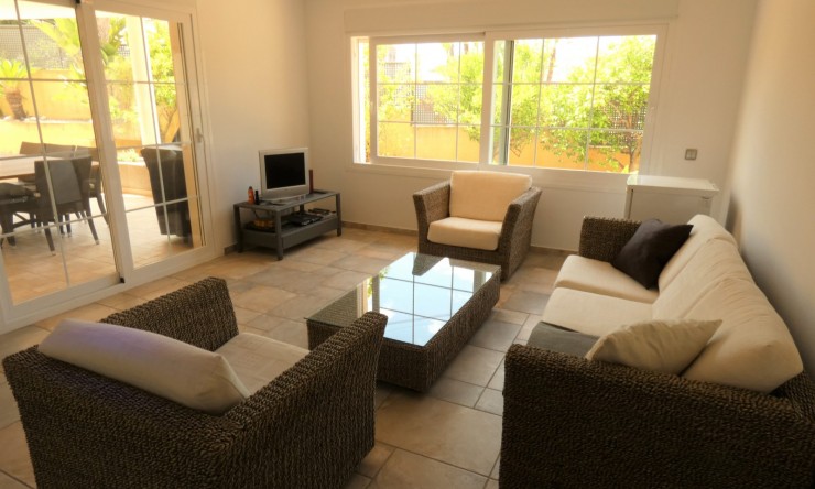 Wiederverkauf - Villa -
Altea