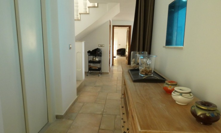 Wiederverkauf - Villa -
Altea